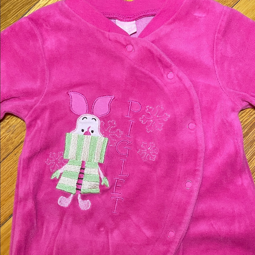 DISNEY Piglet Vibrant Pink Soft Velour w/ Snaps Adorable Baby Footie Onesie